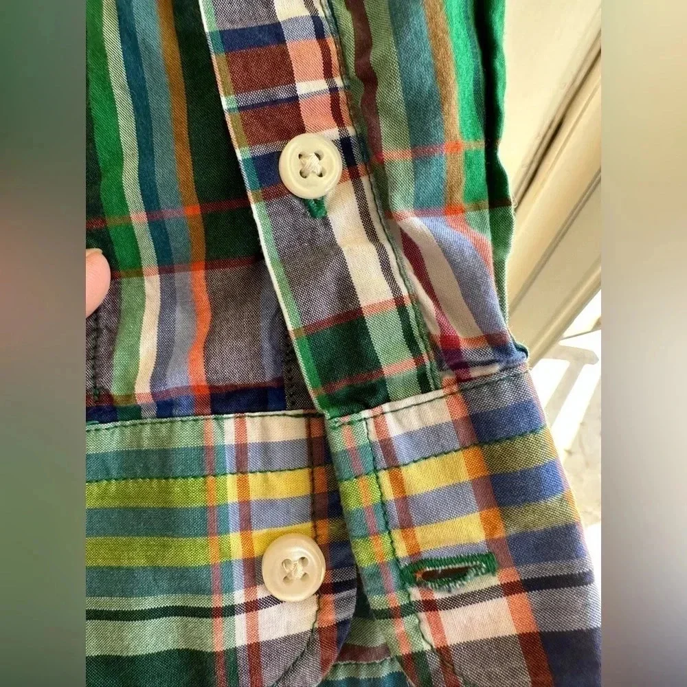 EUC Ralph Lauren Plaid Polo shirt. Super cute for upcoming holiday parties.